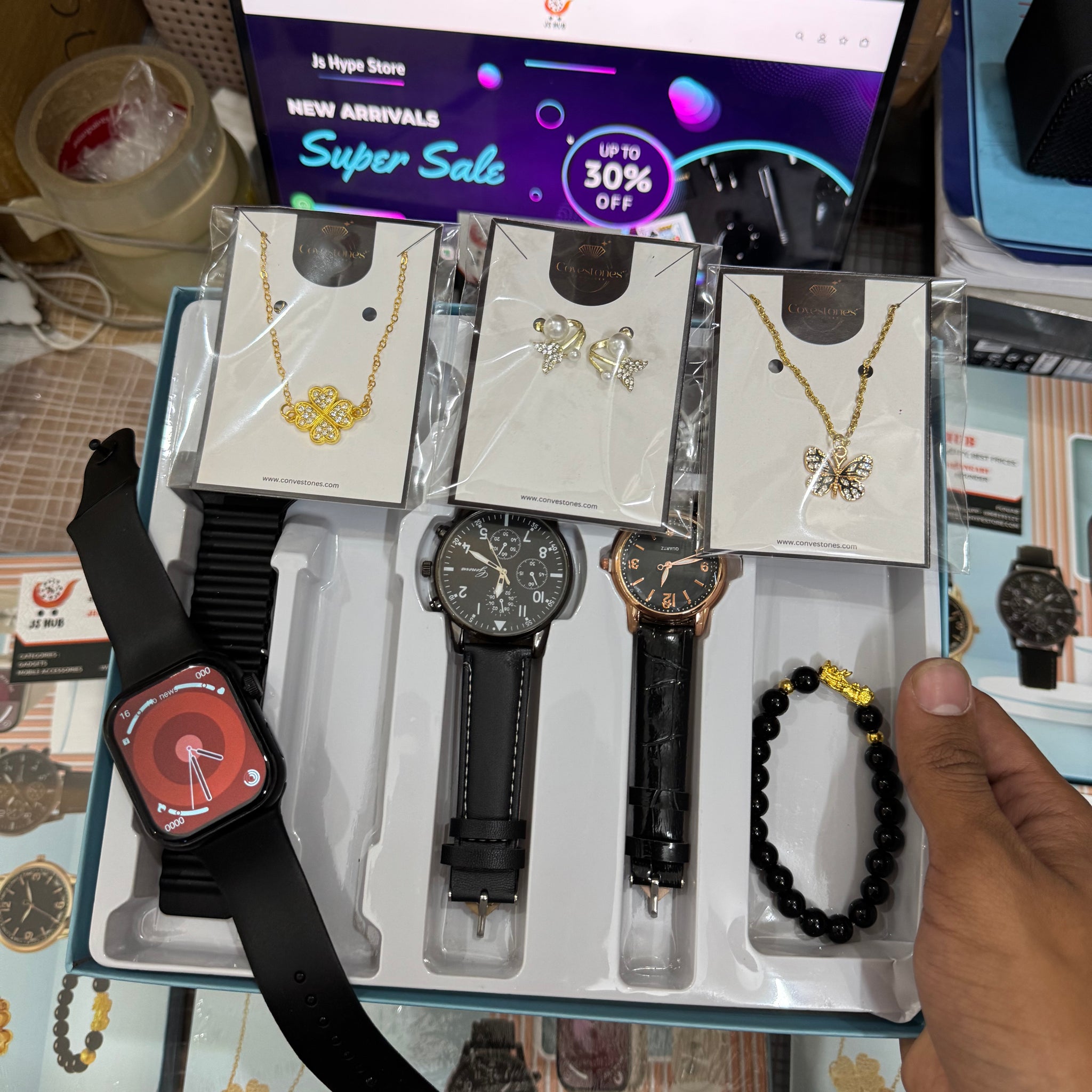 Series 10 Watch & Jewelry Gift Combo Set – For Him & Her | 8-in-1 Premium Collection Combo
