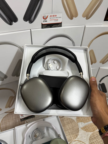 Air poods Maxx Headphones Metal top  quality 6 months warranty